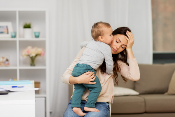 Toddler and mom