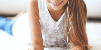 Middle School Screentime | Central Mass Mom