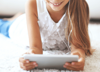 Middle School Screentime | Central Mass Mom