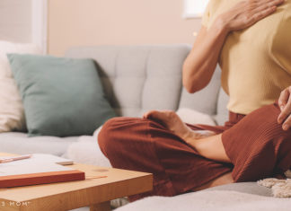 5 Meditation Practices for 5 Minutes of Calm woman meditating