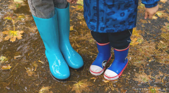 Nature Walk Activities to Keep Your Kids Engaged
